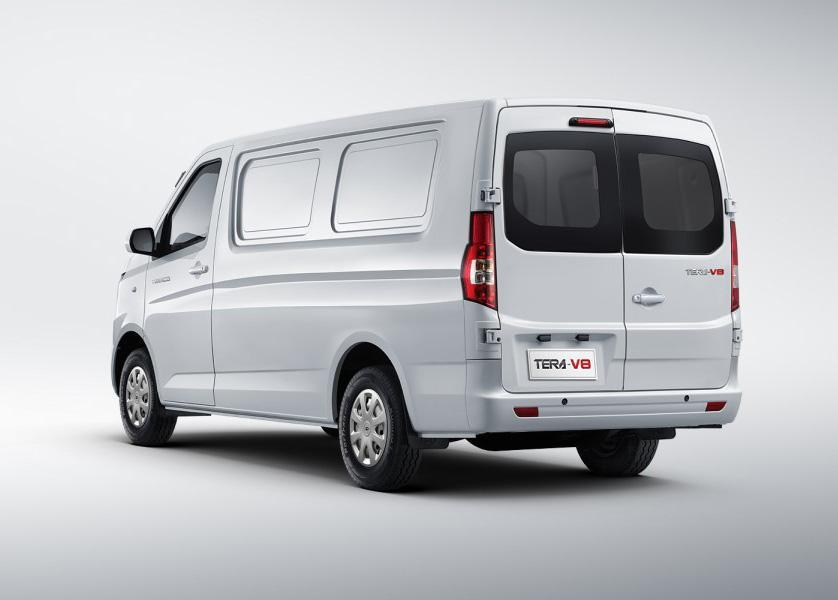 Tera V8 5 Chỗ Điều Hòa 2 Chiều - Giải Pháp Hoàn Hảo Cho Nhu Cầu Di Chuyển Hiện Đại